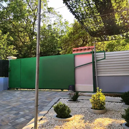 House Intacta Holiday home *